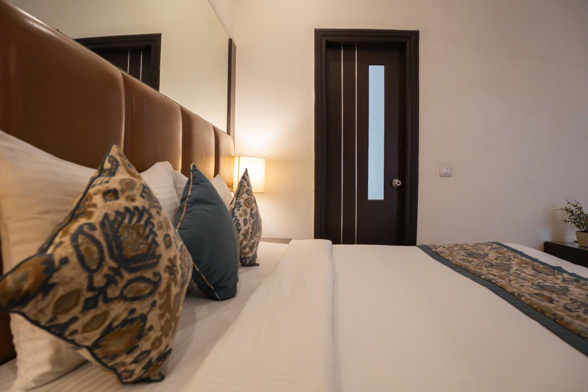 Ahuja Residency Cyber City II Gurgaon Luaran gambar