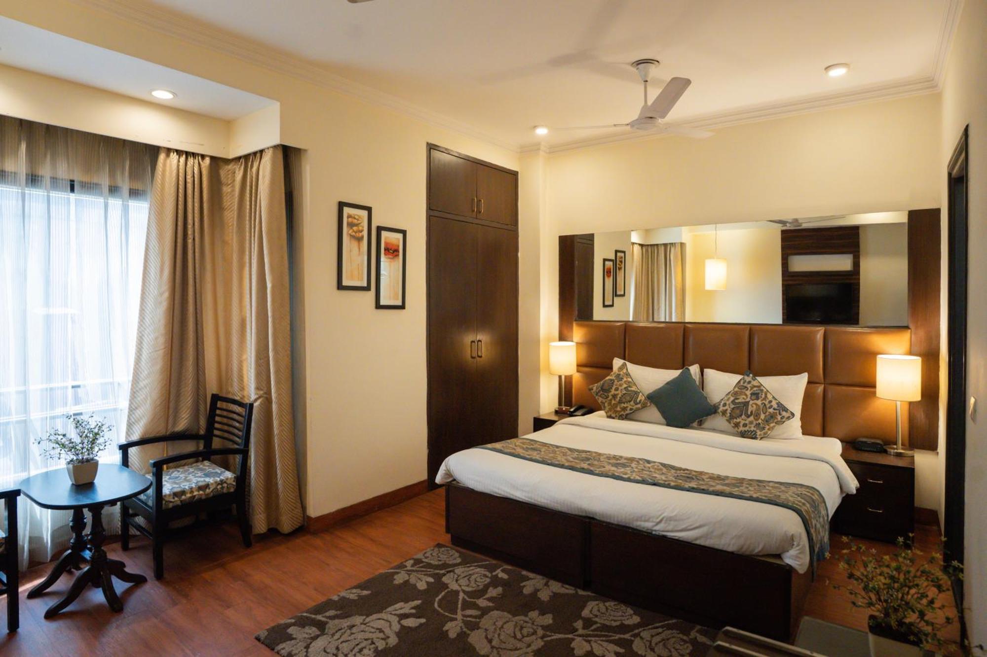 Ahuja Residency Cyber City II Gurgaon Luaran gambar