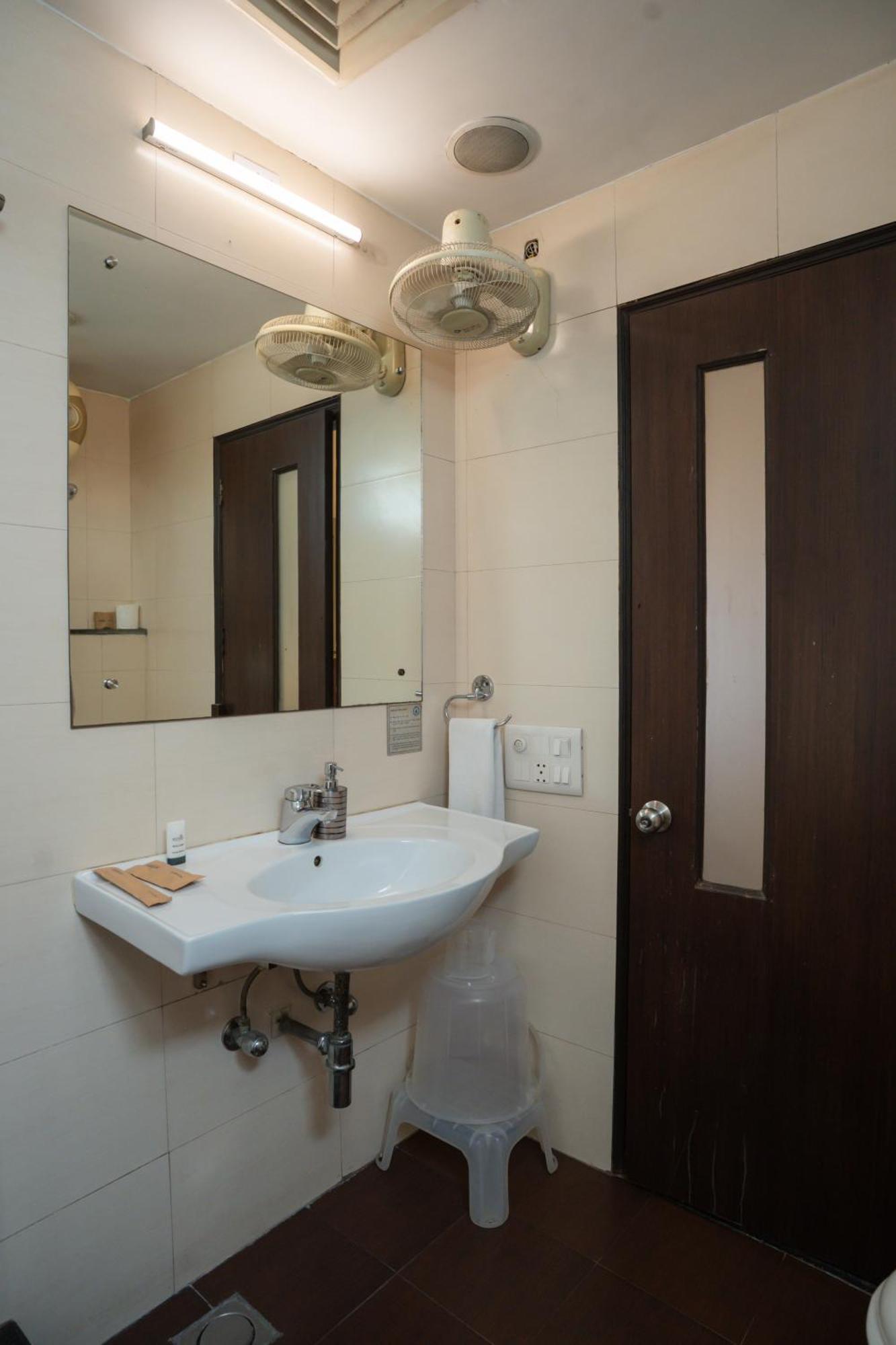 Ahuja Residency Cyber City II Gurgaon Luaran gambar