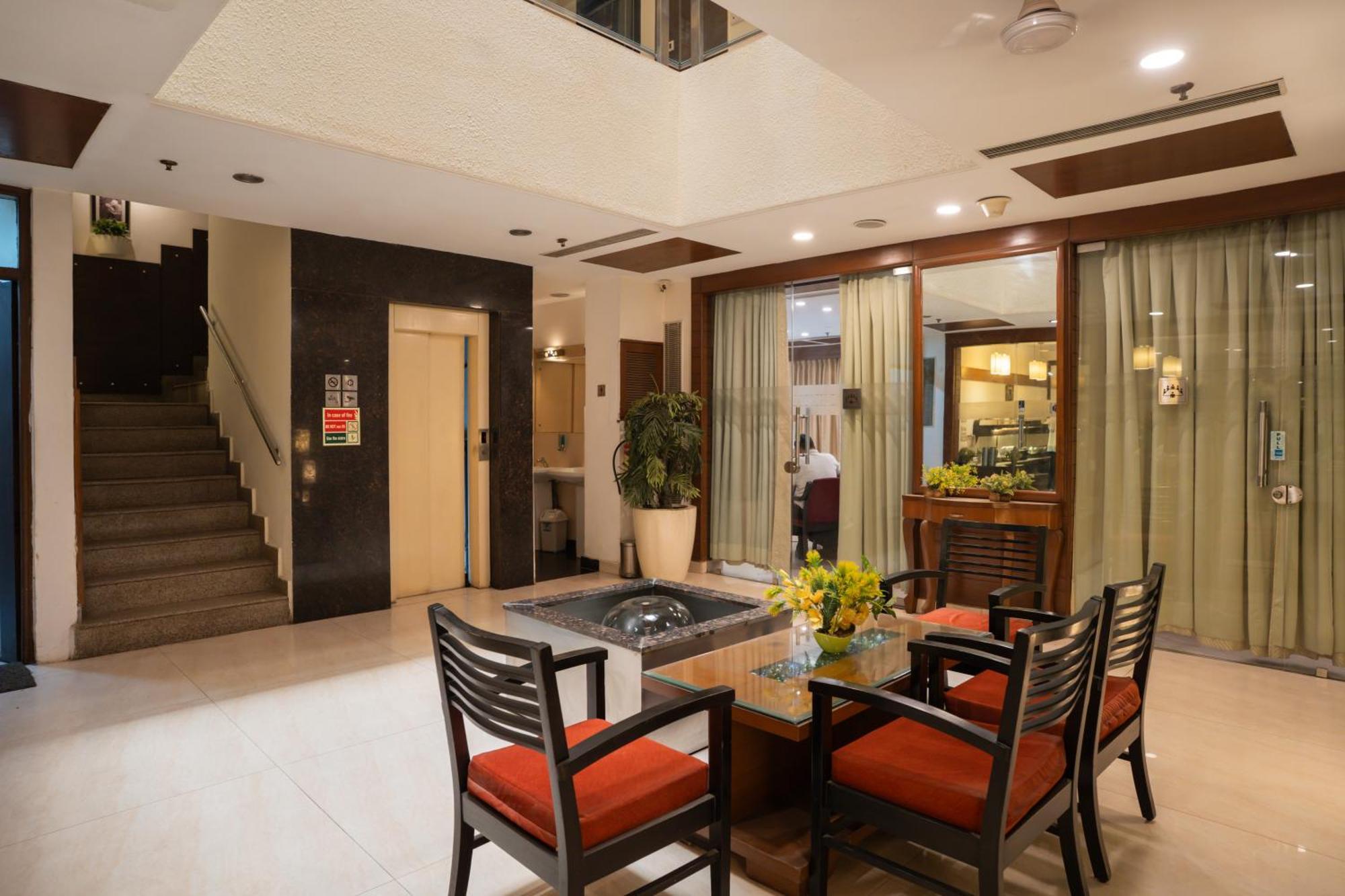 Ahuja Residency Cyber City II Gurgaon Luaran gambar