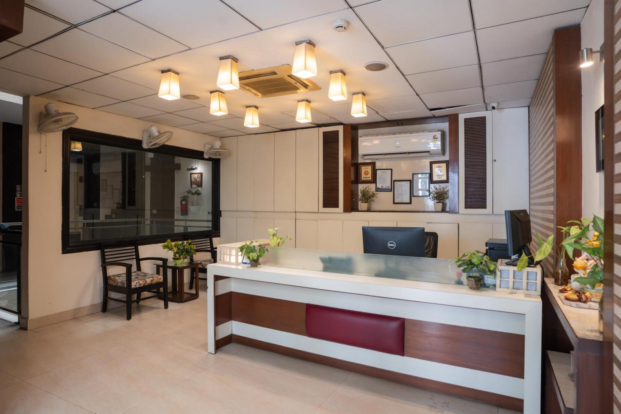 Ahuja Residency Cyber City II Gurgaon Luaran gambar