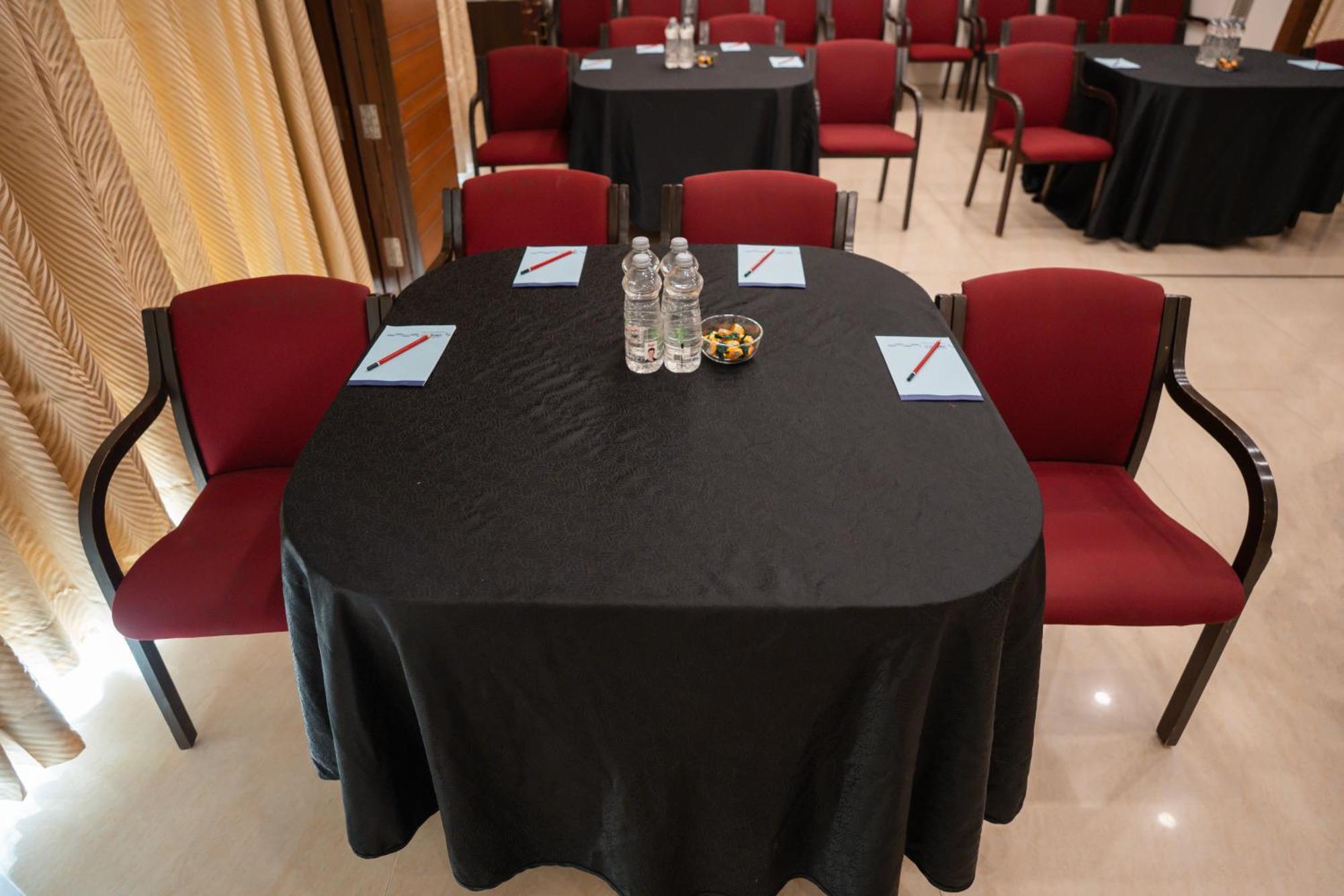 Ahuja Residency Cyber City II Gurgaon Luaran gambar