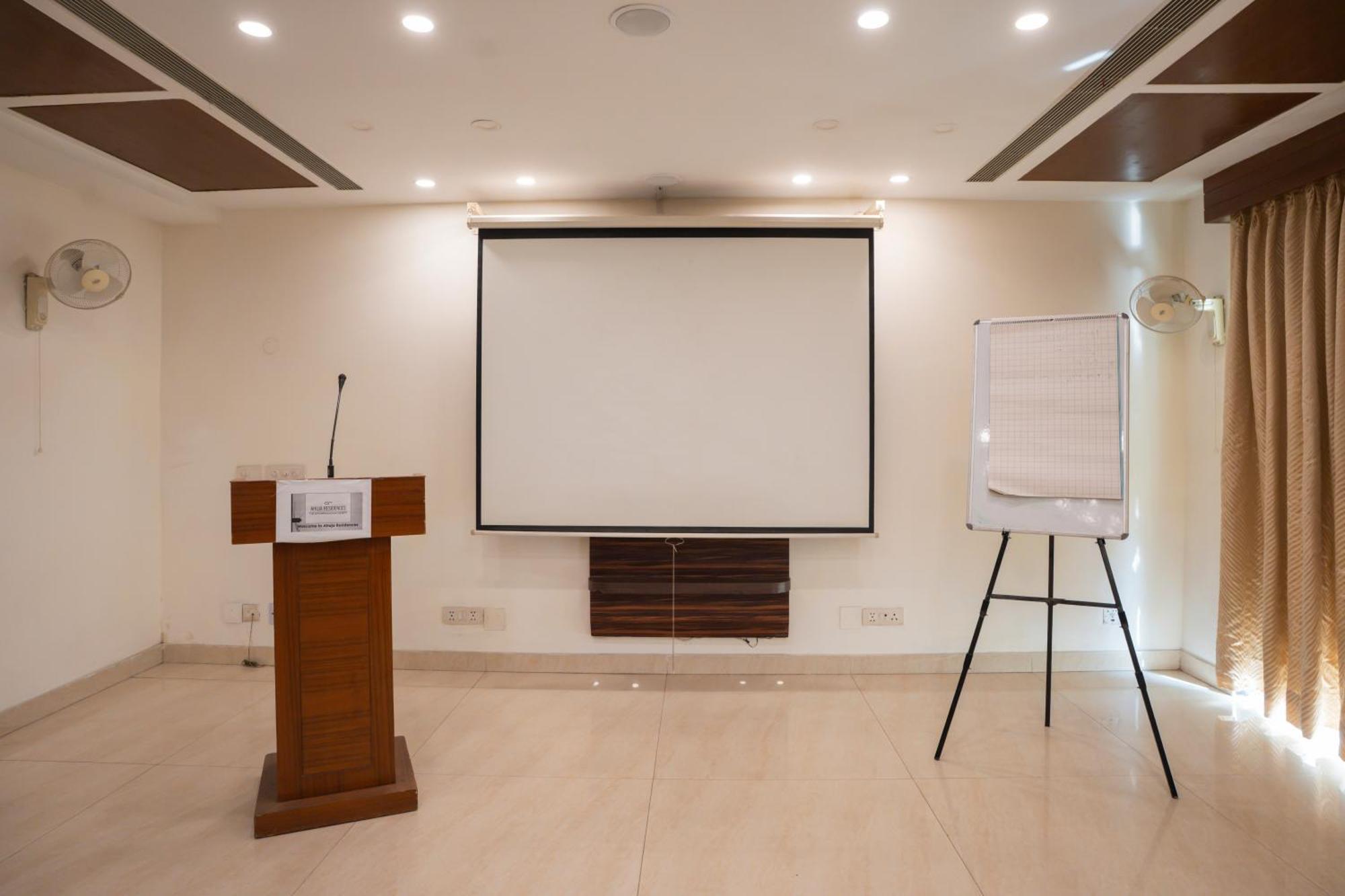 Ahuja Residency Cyber City II Gurgaon Luaran gambar